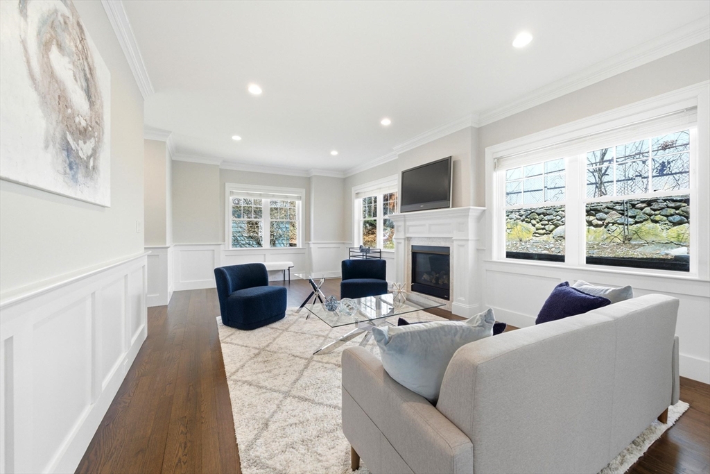 95 Athelstane Road, Unit 95 Newton, MA 02459 - Photo 5 of 39 Gallery Image 5