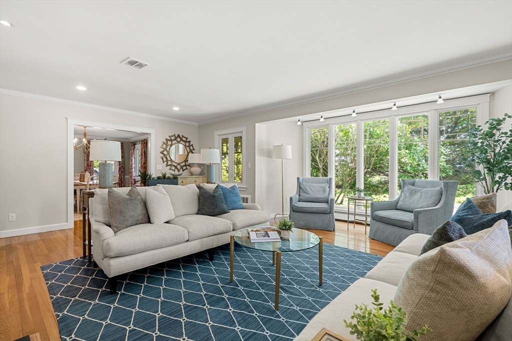 69 Gale Road Swampscott, MA 01907 - Photo 17 of 42