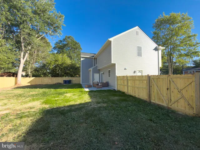 $955,000 | 656 Stuart Court, Herndon, VA 20170