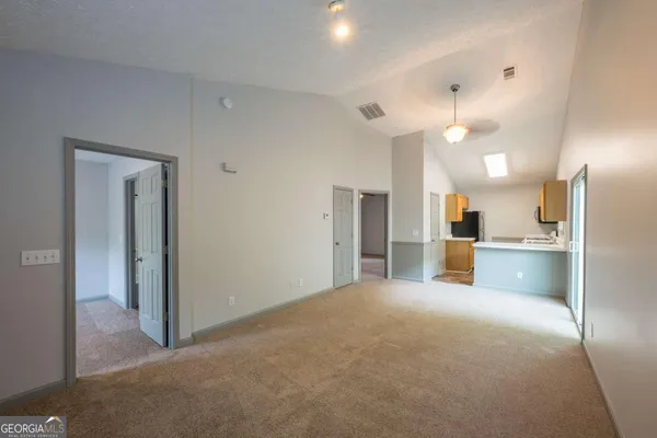 $289,000 | 207 Daventry Way, Woodstock, GA 30188