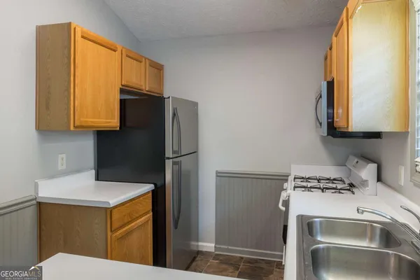 $289,000 | 207 Daventry Way, Woodstock, GA 30188