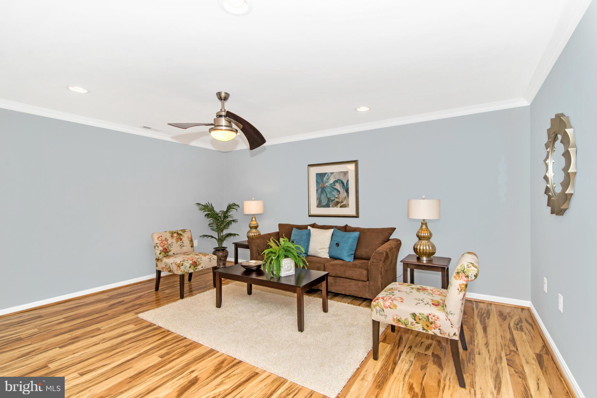 11920 Main Street, Unit 210A Libertytown, MD 21701 - Photo 6 of 30 Living Room
