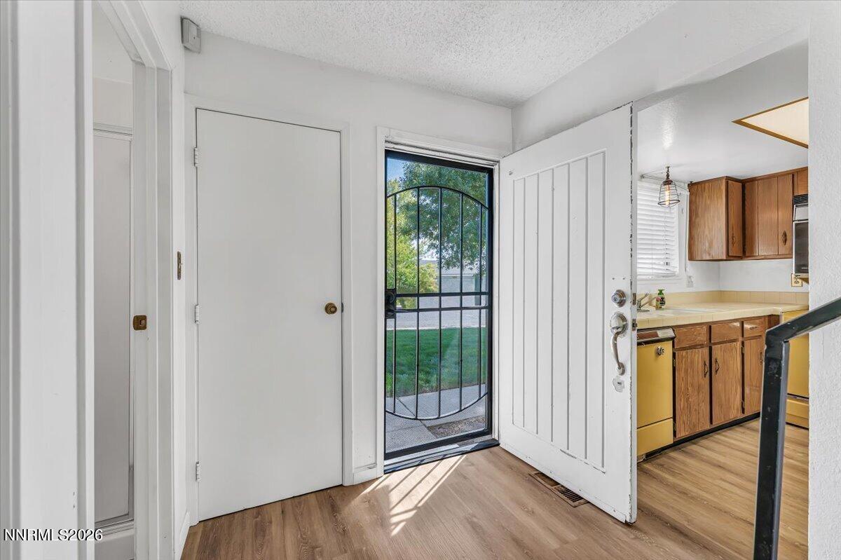 1291 Rayburn Drive Reno, NV 89503 - Photo 5 of 49 Front Door
