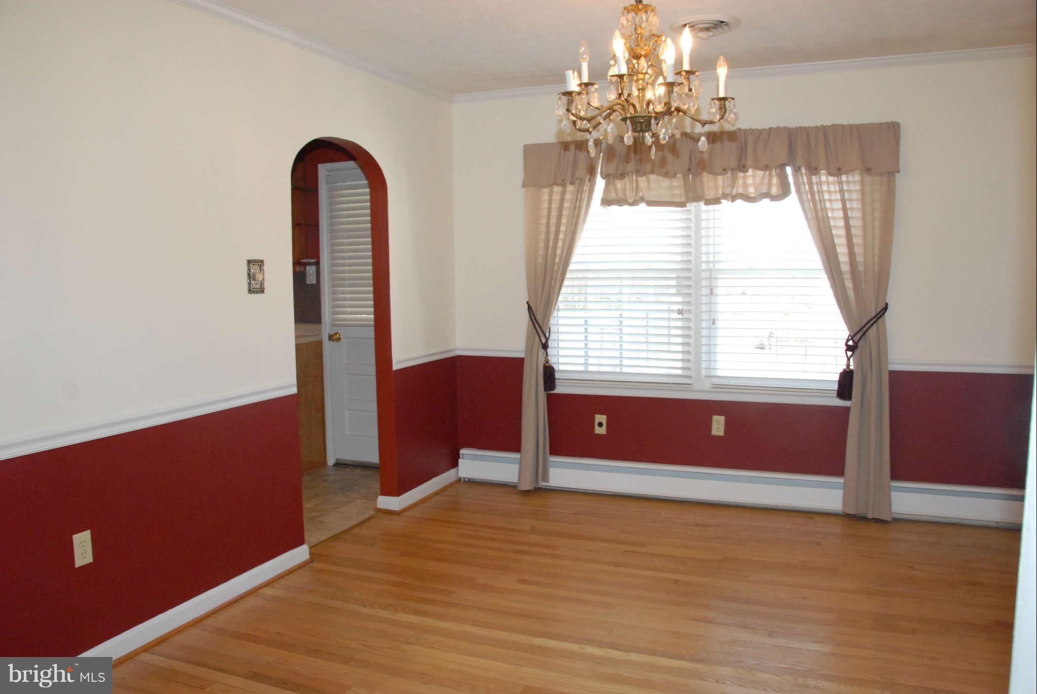 22647 Old Rolling Road California, MD 20619 - Photo 4 of 25 Dining Room