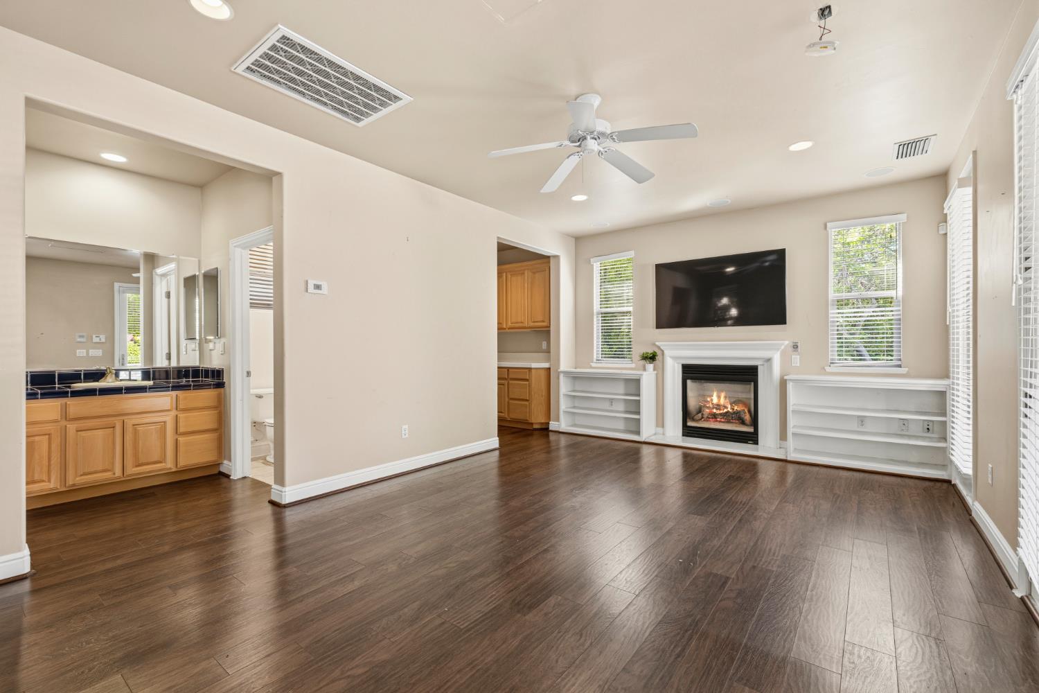 3047 Travois Circle Rescue, CA 95672 - Photo 48 of 83