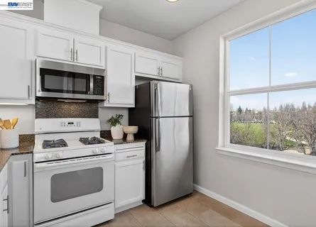 $688,000 | 3240 Maguire Way, Unit 318, Dublin, CA 94568