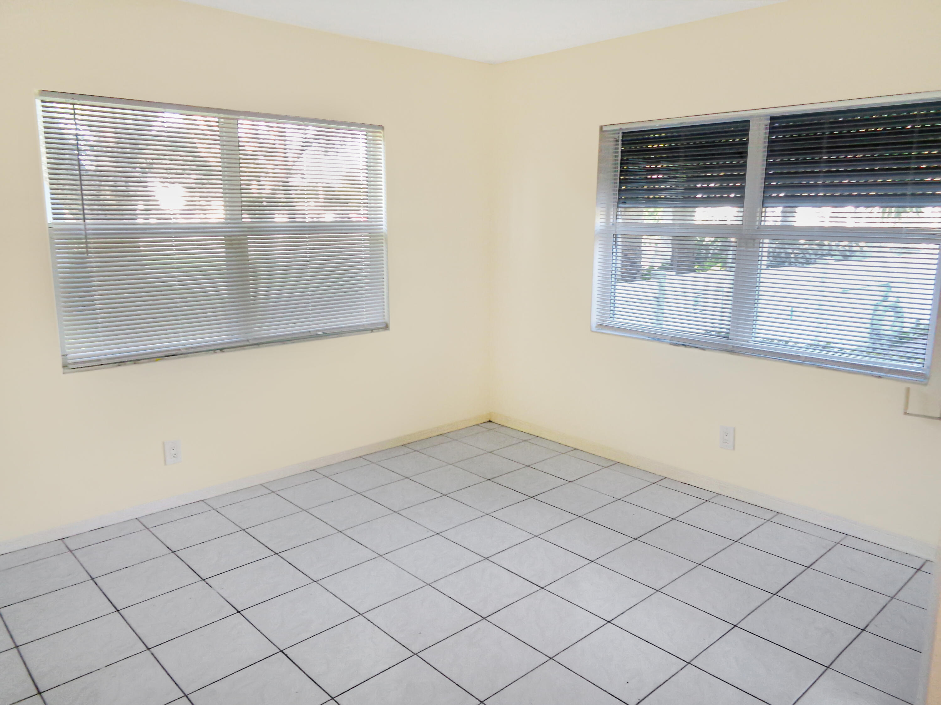 270 South Cypress Road, Unit 202 Pompano Beach, FL 33060 - Photo 7 of 19 DSC01739 (3)