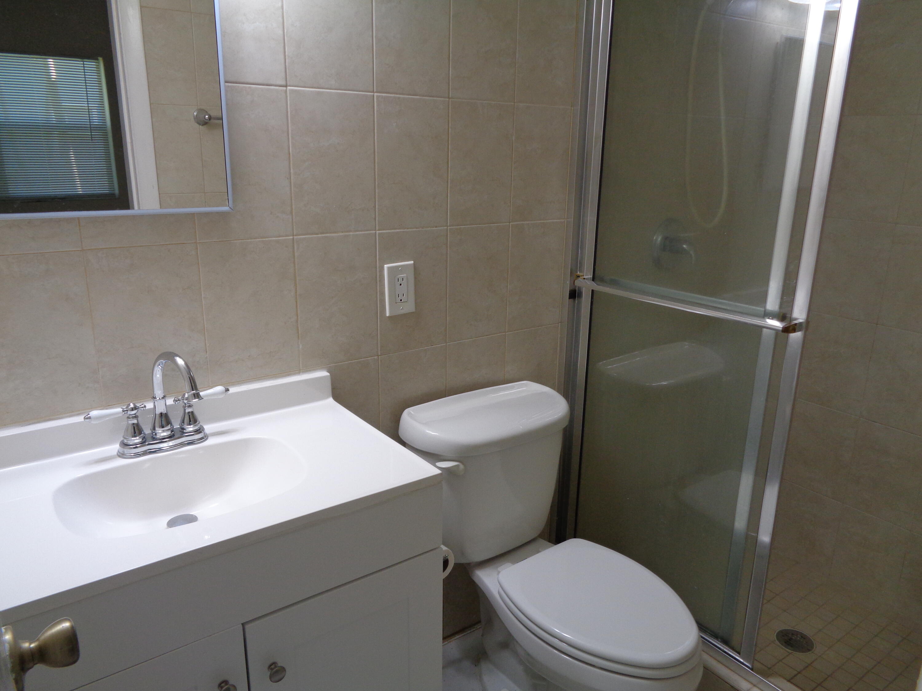 270 South Cypress Road, Unit 202 Pompano Beach, FL 33060 - Photo 10 of 19 DSC01747