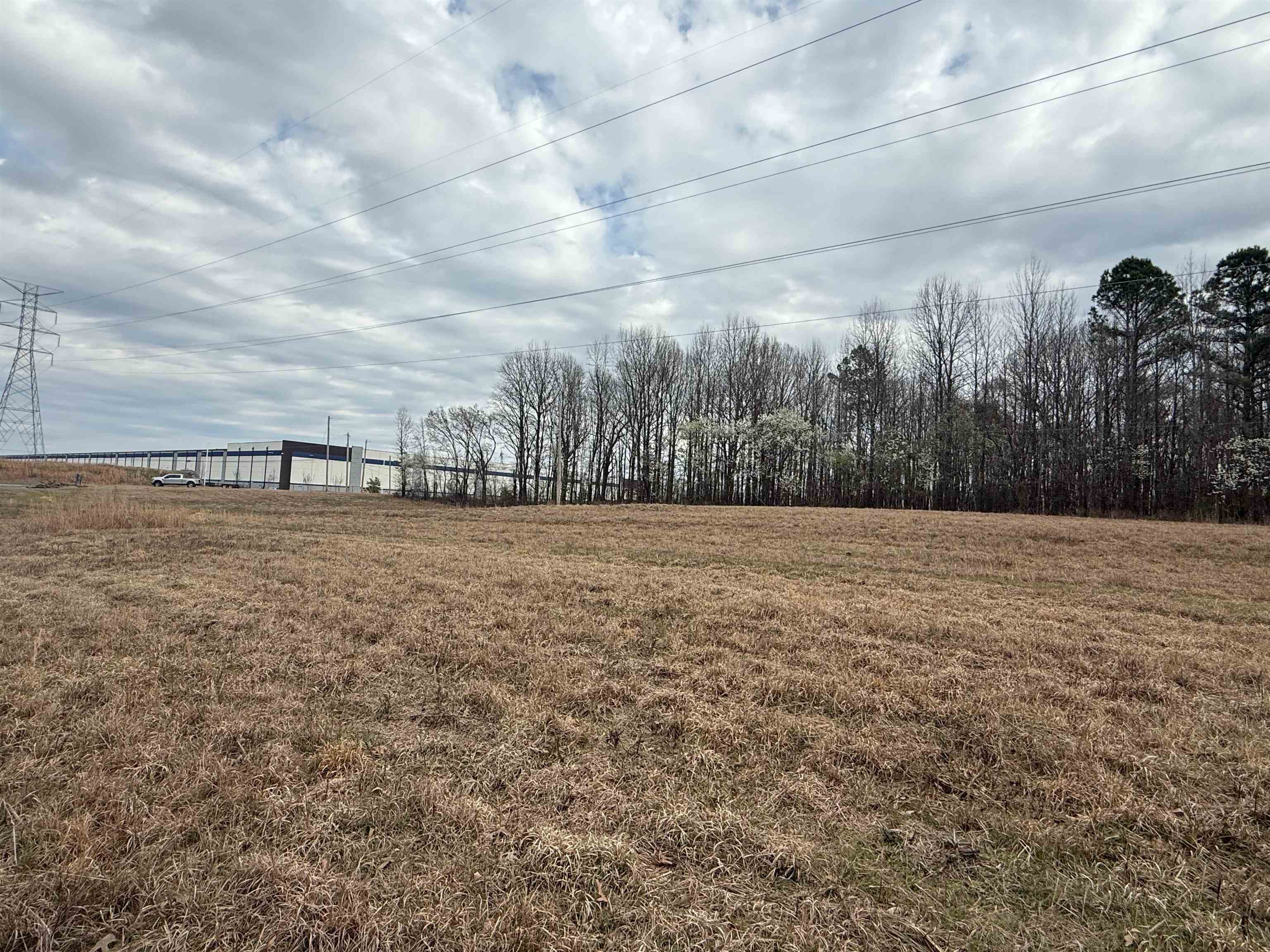 5425 Tchulahoma Road Memphis, TN 38118 - Photo 5 of 7 a view of dirt field with trees