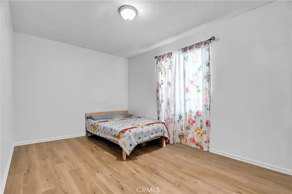$725,000 | 9155 Cedros Avenue, Unit 12, Panorama City, CA 91402