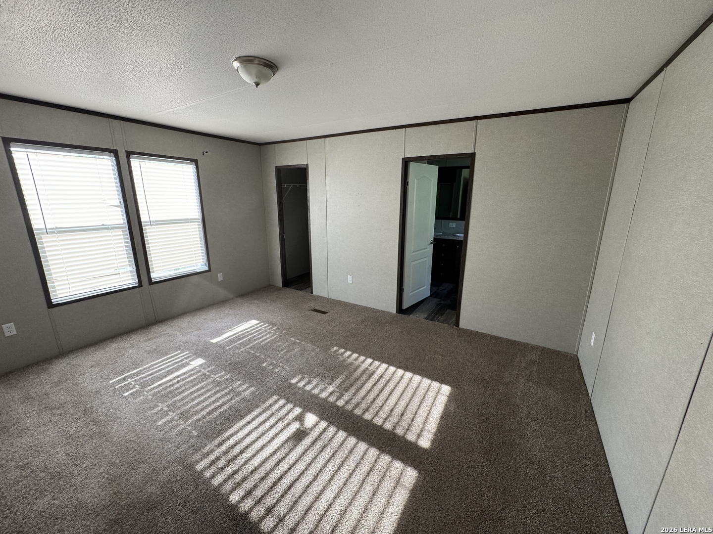 467 Duke Road San Antonio, TX 78264 - Photo 10 of 17