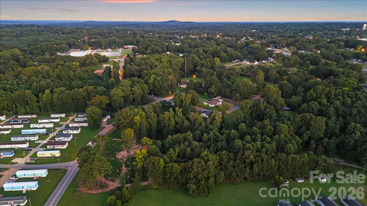 501 Providence Road Gaffney, SC 29341 - Photo 6 of 10