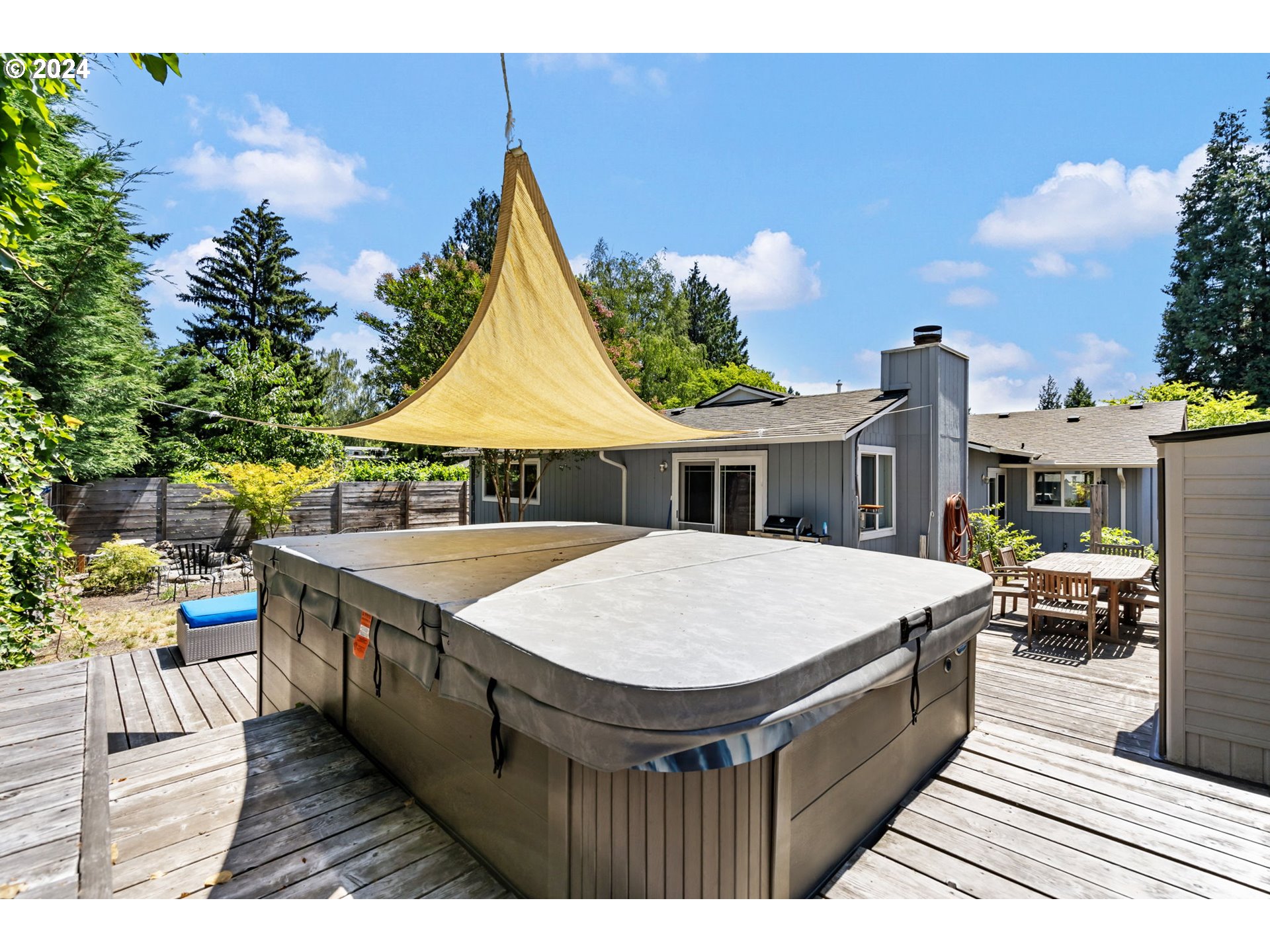 4409 Southwest Kanan Drive Portland, OR 97221 - Photo 23 of 25