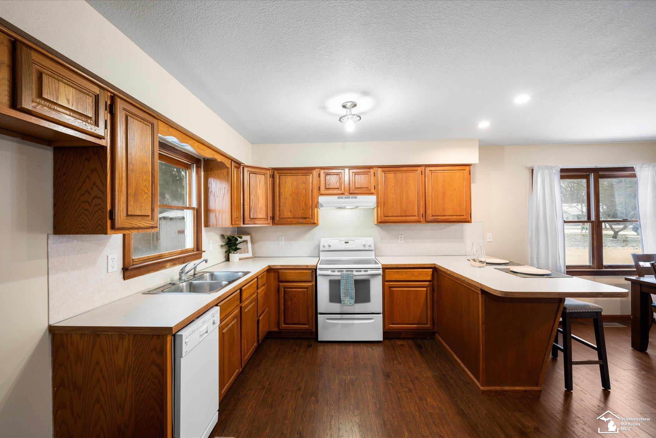 7936 Wiseman Road Lambertville, MI 48144 - Photo 7 of 16