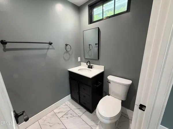 $1,850,000 | 4703 Oakwood Avenue, La Canada Flintridge, CA 91011