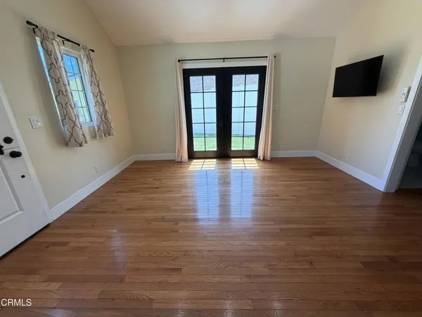 $1,850,000 | 4703 Oakwood Avenue, La Canada Flintridge, CA 91011