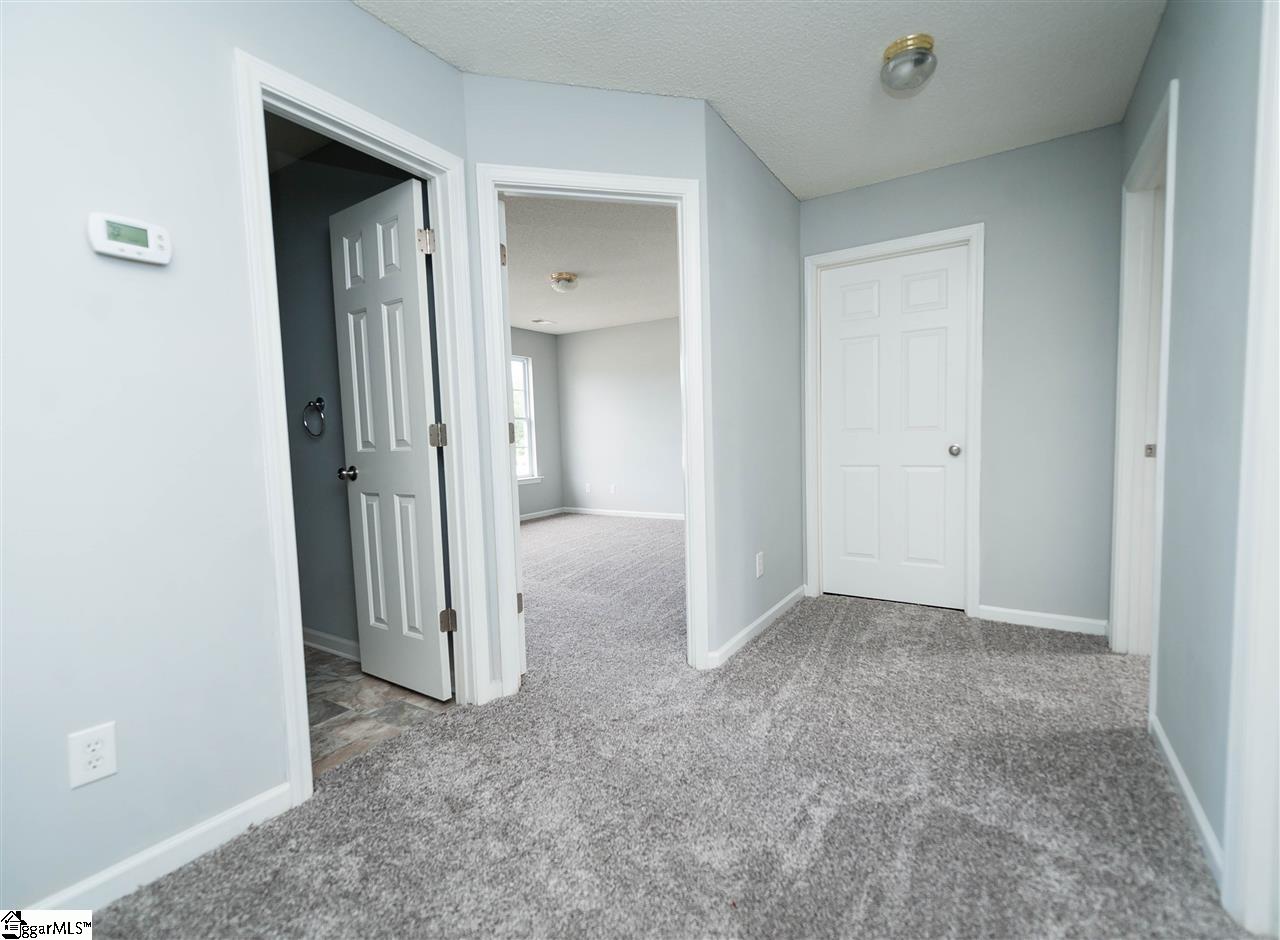 606 Rye Court Taylors, SC 29687 - Photo 14 of 32 Gallery Image 14