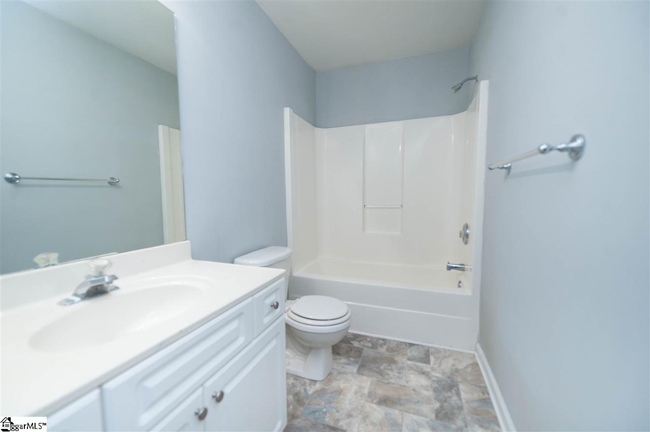 606 Rye Court Taylors, SC 29687 - Photo 18 of 32 Gallery Image 18