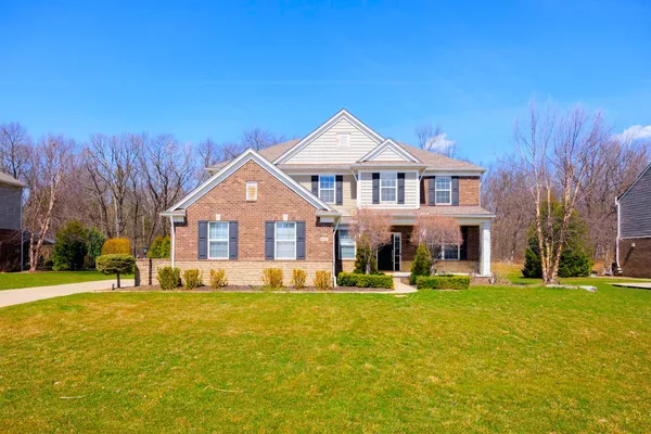 $775,000 | 3218 Park Meadow Drive, Lake Orion, MI 48362