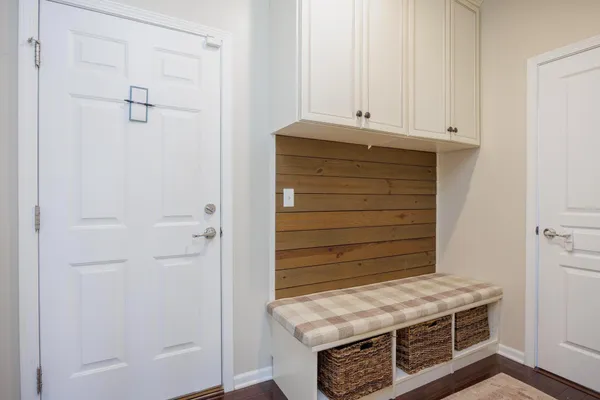 $775,000 | 3218 Park Meadow Drive, Lake Orion, MI 48362