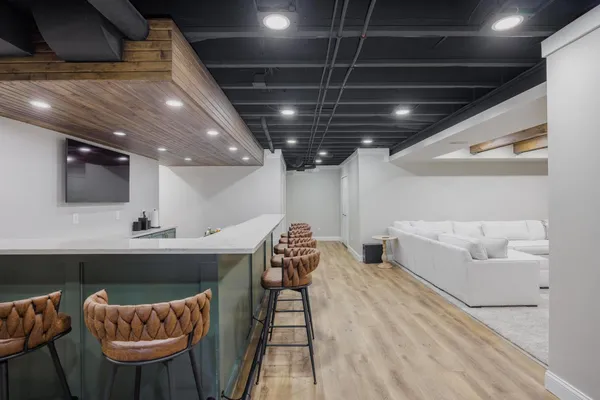 $775,000 | 3218 Park Meadow Drive, Lake Orion, MI 48362