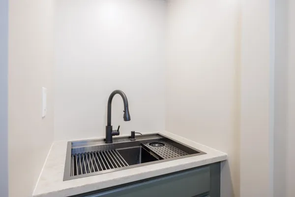 $775,000 | 3218 Park Meadow Drive, Lake Orion, MI 48362