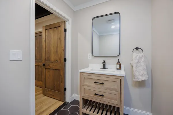 $775,000 | 3218 Park Meadow Drive, Lake Orion, MI 48362