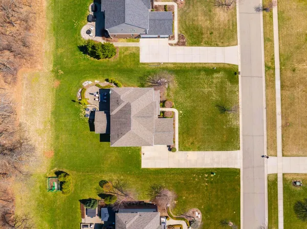 $775,000 | 3218 Park Meadow Drive, Lake Orion, MI 48362