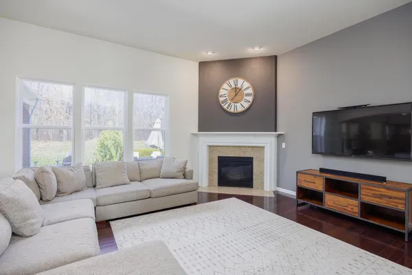 $775,000 | 3218 Park Meadow Drive, Lake Orion, MI 48362