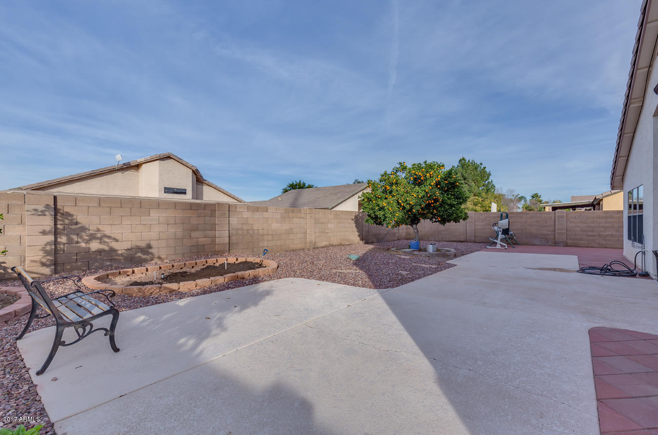 2012 East Smoke Tree Road Gilbert, AZ 85296 - Photo 26 of 29 back4