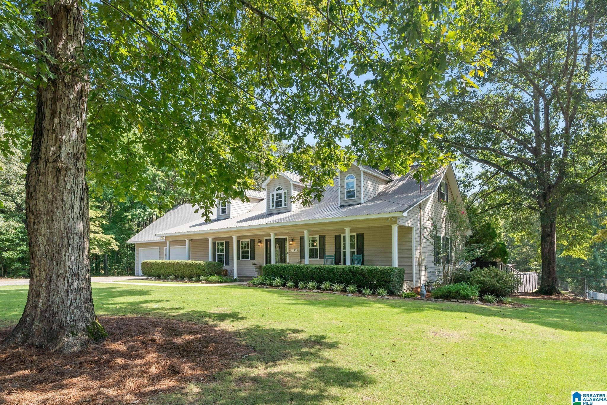 240 Lake View Circle Riverside, AL 35135 - Photo 3 of 64 Gallery Image 3