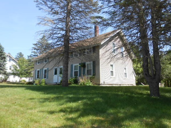 31 Perryville Road Webster, MA 01570 - Photo 1 of 10 Gallery Image 1