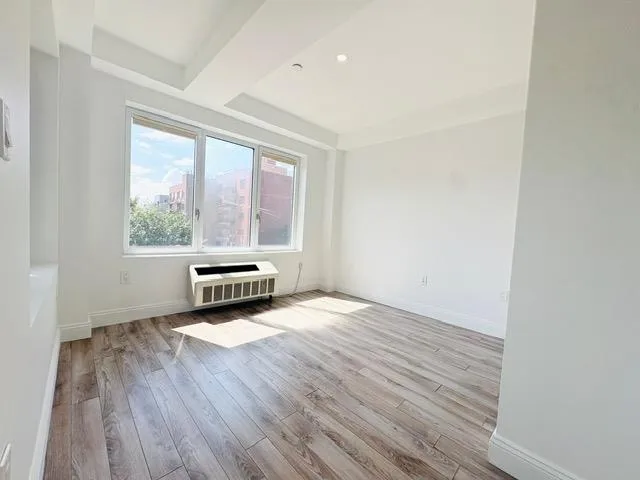 $625,000 | 28-20 Astoria Boulevard, Unit 404 | Astoria