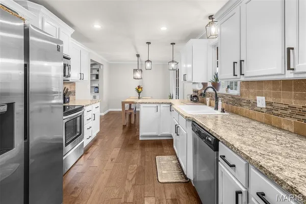 $295,000 | 1405 Parkmor Drive, Cape Girardeau, MO 63701