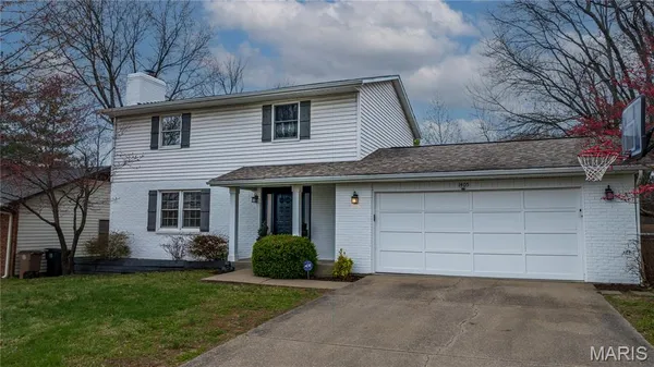 $295,000 | 1405 Parkmor Drive, Cape Girardeau, MO 63701