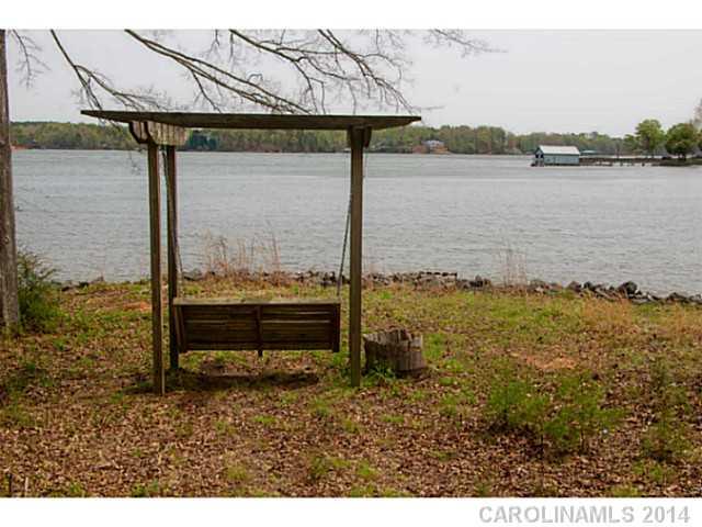 5969 Natoma Road Clover, SC 29710 - Photo 2 of 8