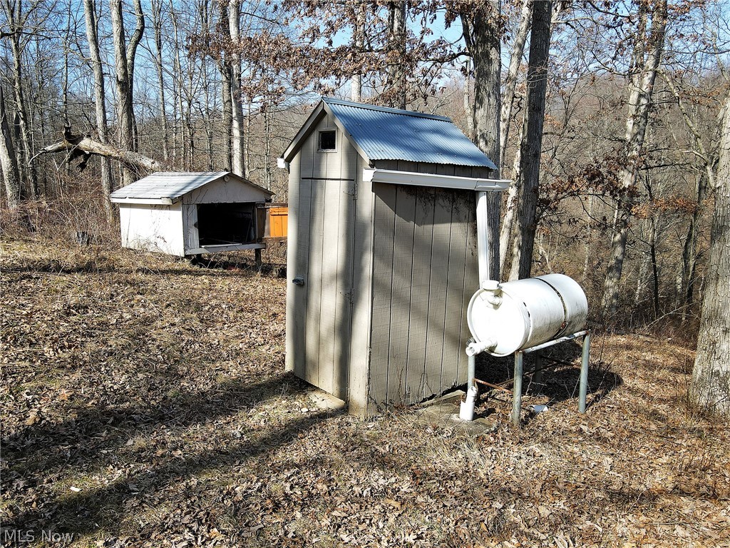 6140 Pronto Road Southeast Amsterdam, OH 43903 - Photo 14 of 34 Gallery Image 14