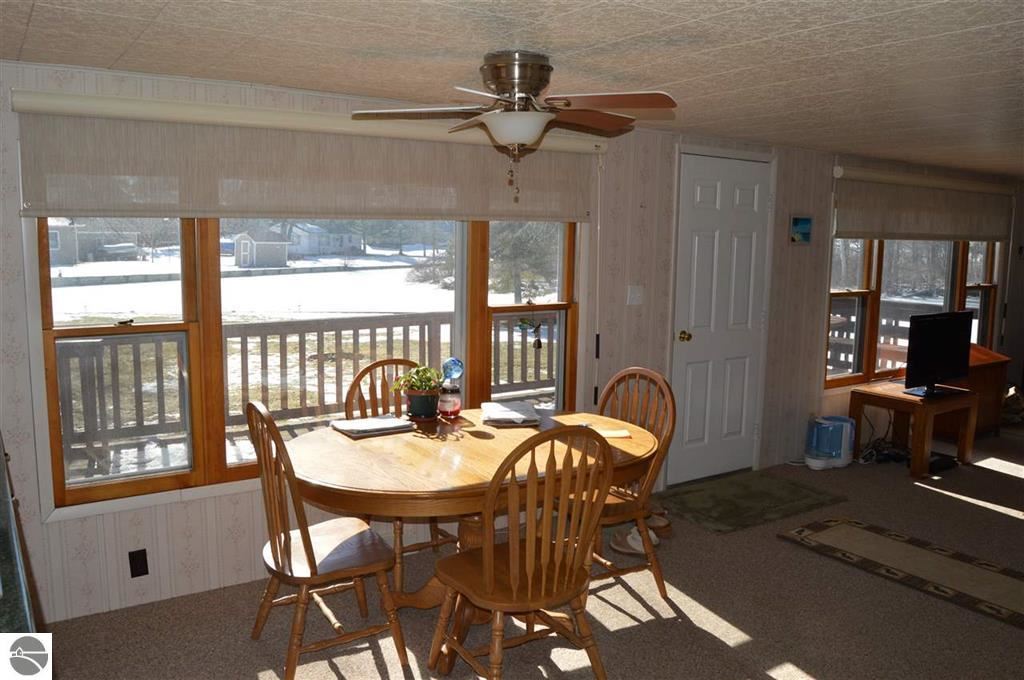 7537 Maple Hale, MI 48739 - Photo 18 of 24 1838564-17.JPG