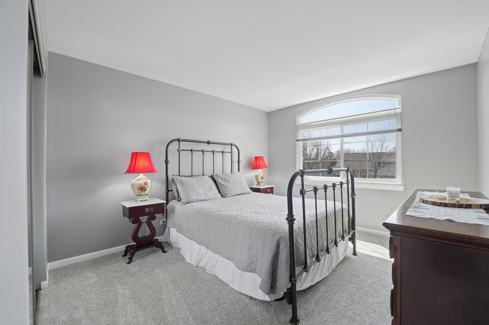 829 Renaissance Drive Carol Stream, IL 60188 - Photo 24 of 35 a bedroom with a bed and a desk