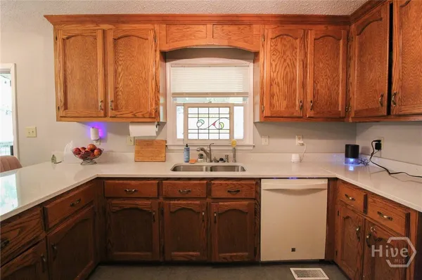 $339,500 | 171 Crystal Creek Drive, Colbert, GA 30628