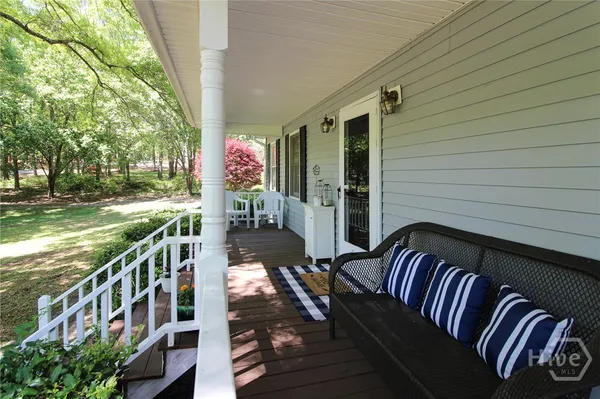 $339,500 | 171 Crystal Creek Drive, Colbert, GA 30628