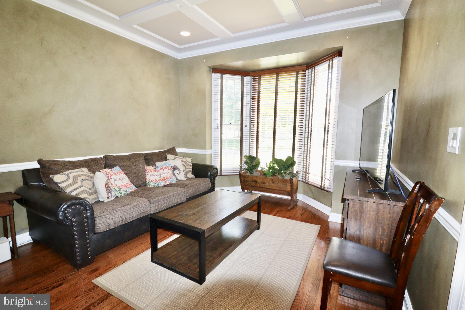 126 Brandon Road Pennington, NJ 08534 - Photo 13 of 48