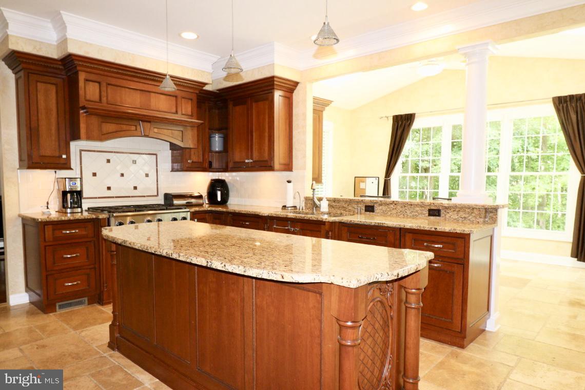 126 Brandon Road Pennington, NJ 08534 - Photo 18 of 48