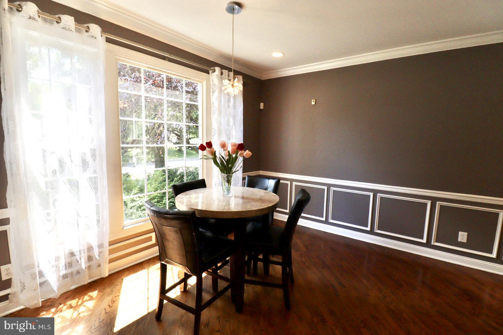 126 Brandon Road Pennington, NJ 08534 - Photo 6 of 48