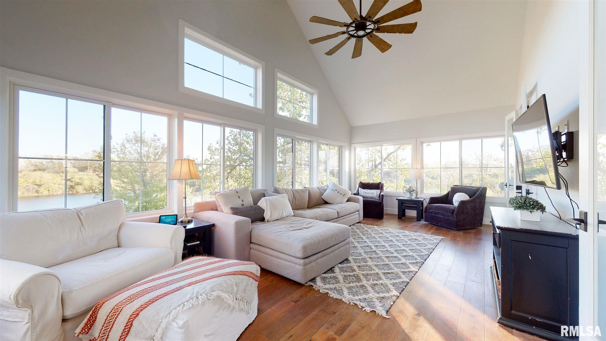 8111 West Streitmatter Road Princeville, IL 61559 - Photo 19 of 50 Gallery Image 19