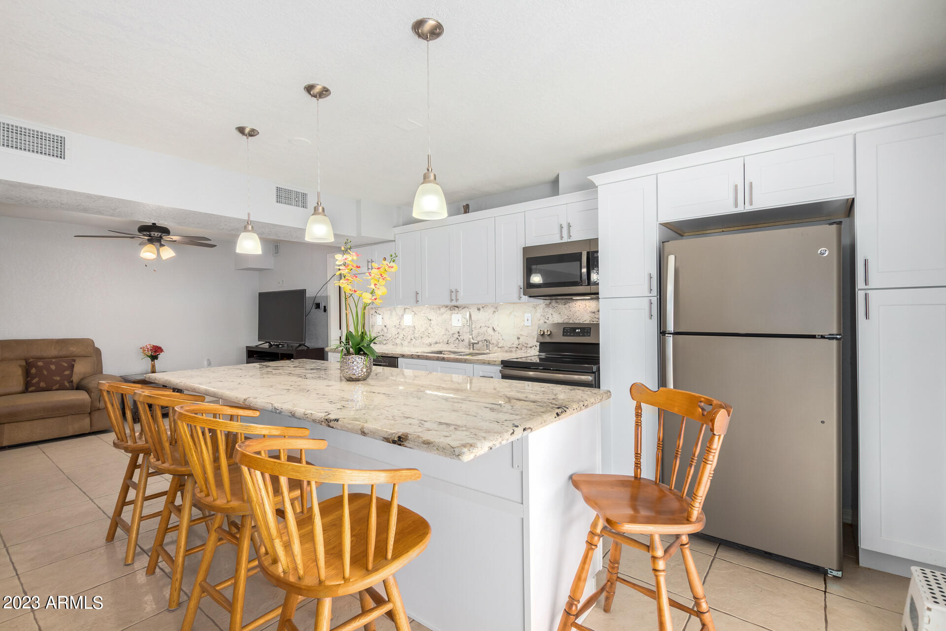 723 South Hilton Road Apache Junction, AZ 85119 - Photo 15 of 64 23 Hilton