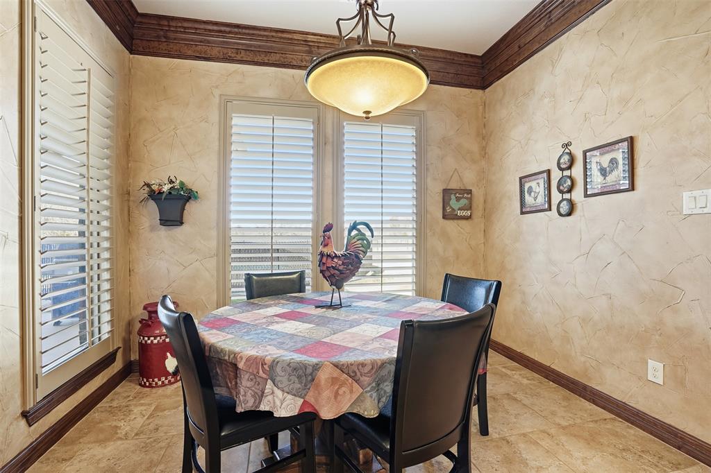842 County Road 4371 Decatur, TX 76234 - Photo 22 of 35 a dining room with furniture and window