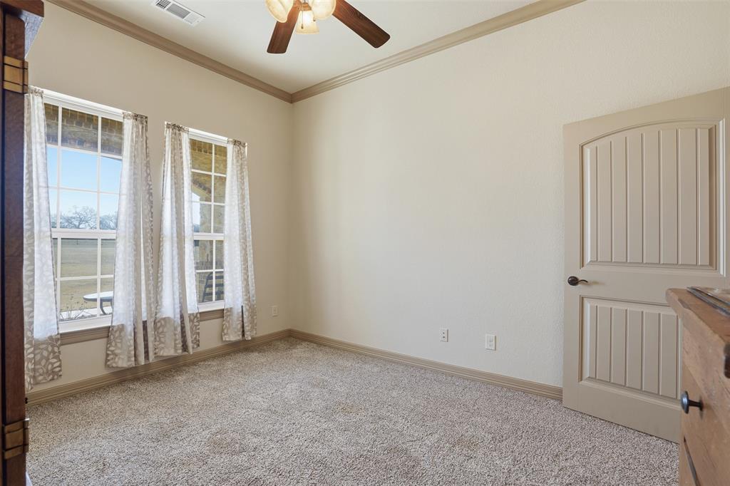 842 County Road 4371 Decatur, TX 76234 - Photo 9 of 35 an empty room with windows