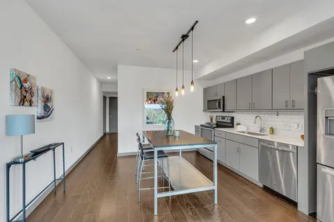 $279,900 | 400 Herron Drive, Unit 106, Nashville, TN 37210