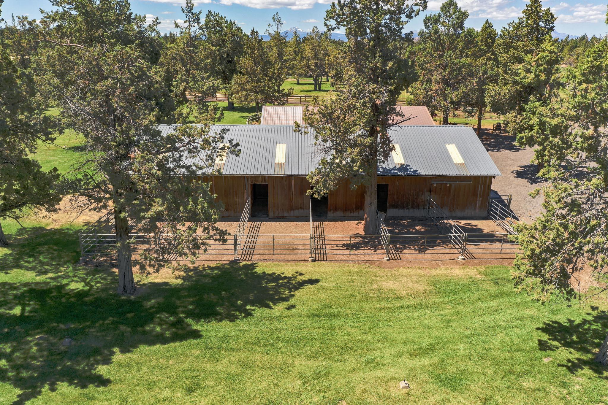 62174 Cody Jr Road Bend, OR 97701 - Photo 7 of 64 DJI_0872-HDR